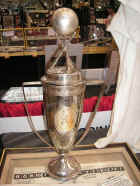 09NatAftNet54 299.JPG (74850 bytes)