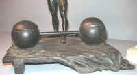 barbells.jpg (103601 bytes)